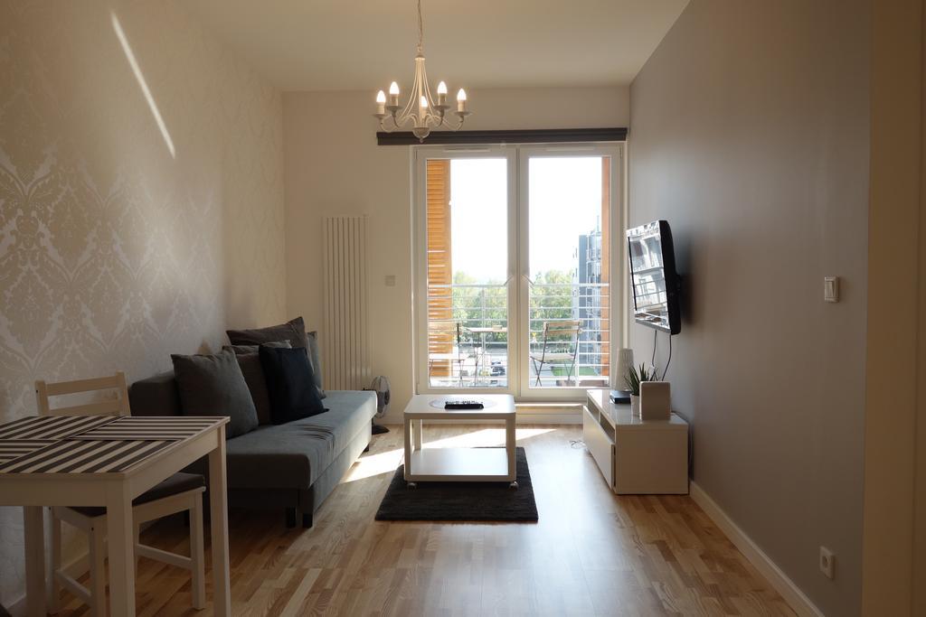 1 Bedroom Francuska Park Apartment Katovice Exteriér fotografie